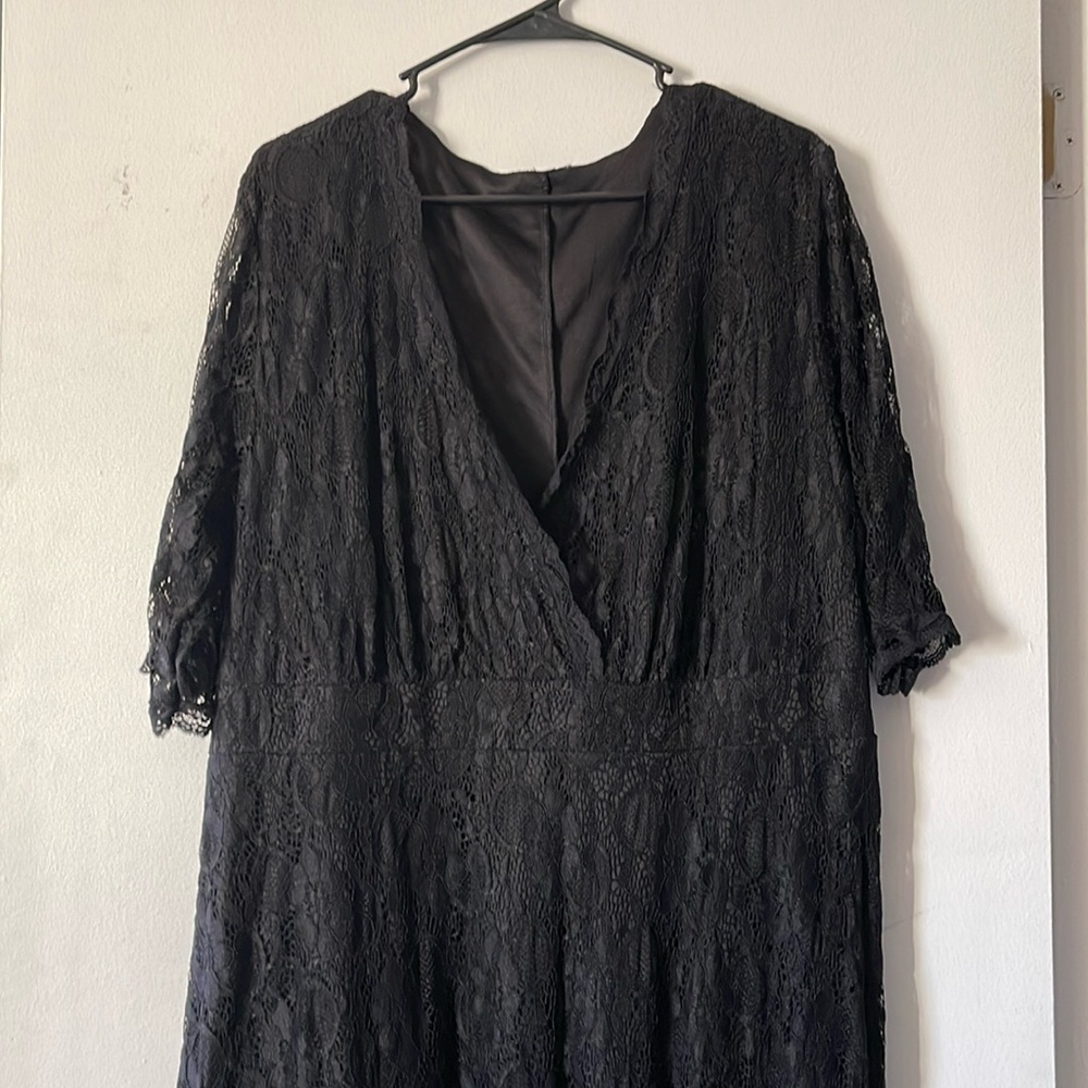 Black lace dress